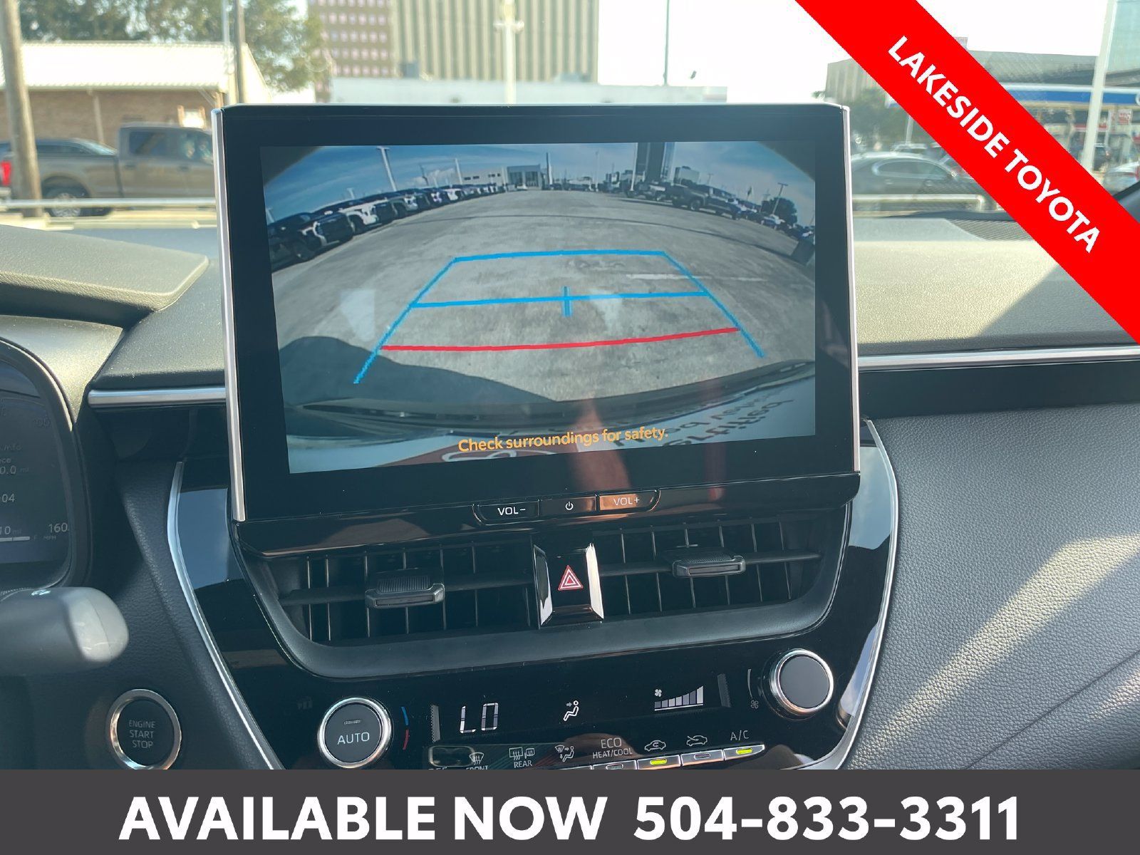 Used 2026 Toyota Corolla SE w/ SE Package FWD image 32