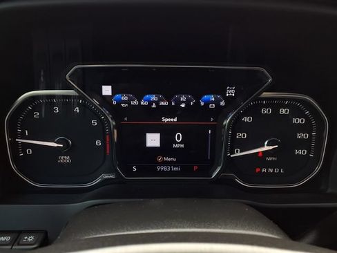 Used 2023 GMC Sierra 2500 Denali w/ Denali Ultimate Package AWD/4WD image 10