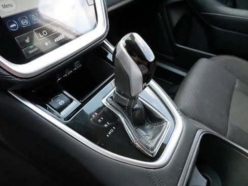 Used 2023 Subaru Outback Premium image 24