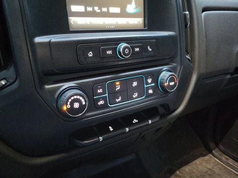 Used 2019 GMC Sierra 1500 Limited w/ Sierra Convenience Package RWD image 17