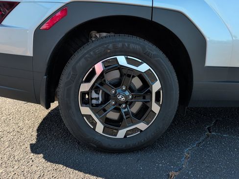 Certified 2026 Hyundai Santa Fe SEL FWD image 23