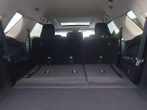 New 2026 Nissan Pathfinder SV w/ SV Premium Package AWD/4WD image 25