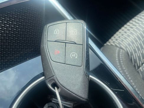 Used 2025 Chevrolet Equinox LT image 27