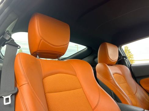 Used 2013 Nissan 370Z Touring w/ Sport Pkg image 16