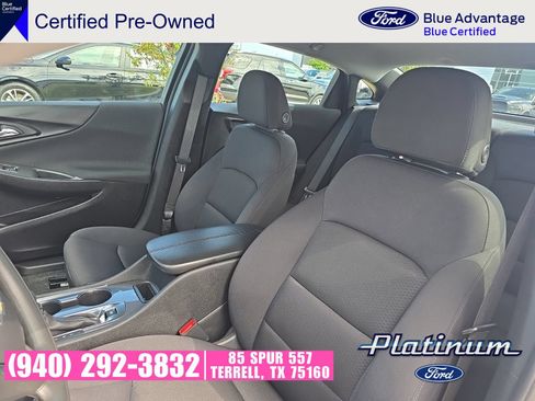 Used 2025 Chevrolet Malibu LT FWD image 21