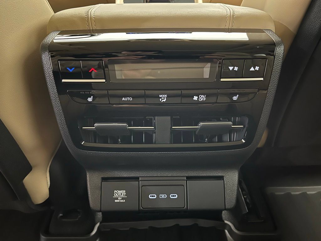 New 2026 Acura MDX w/ Advance Package AWD/4WD image 16