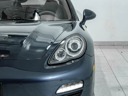 Used 2011 Porsche Panamera S image 53