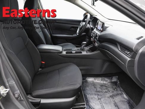 Used 2024 Nissan Sentra S FWD image 23