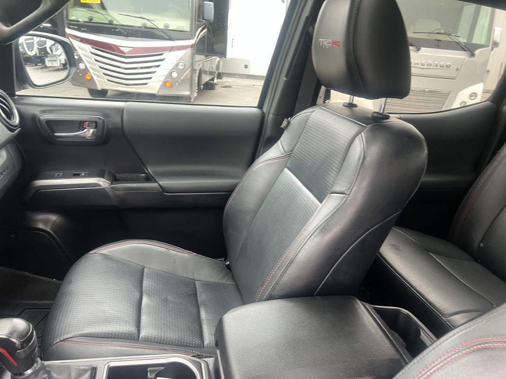 Used 2021 Toyota Tacoma TRD Pro AWD/4WD image 37