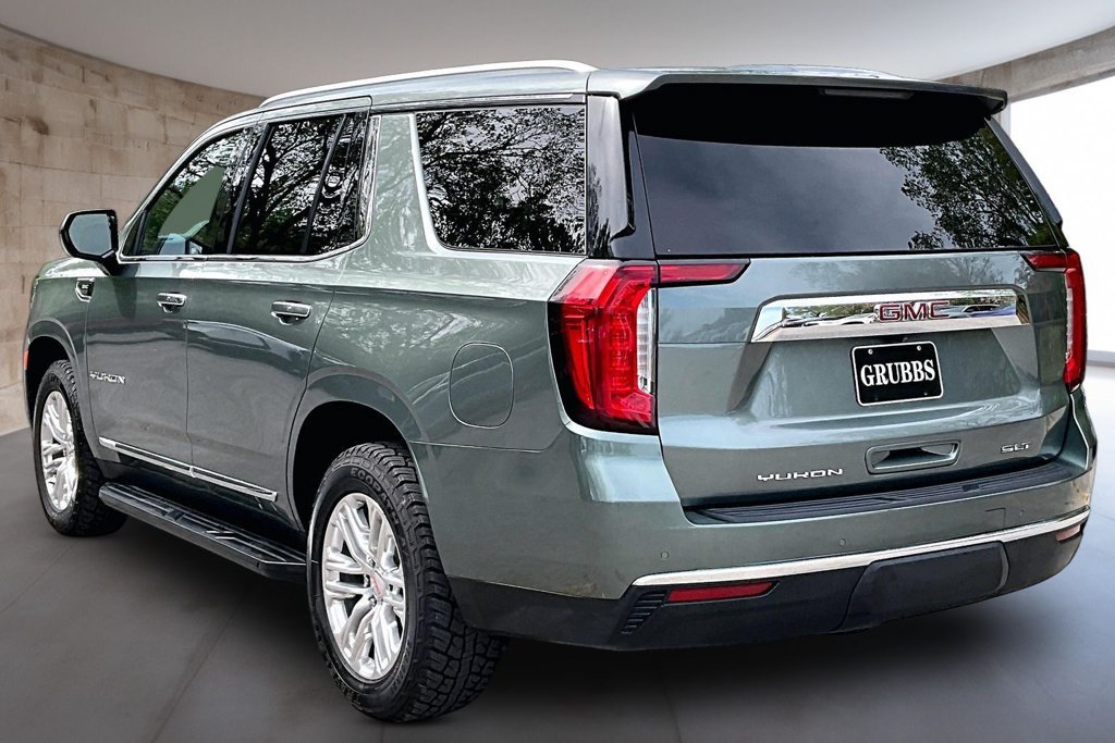 Used 2023 GMC Yukon SLT AWD/4WD image 14