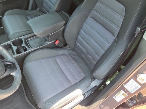 Used 2019 Honda CR-V LX image 13
