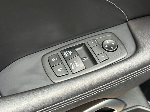 Used 2019 Dodge Challenger GT w/ Plus Package image 13