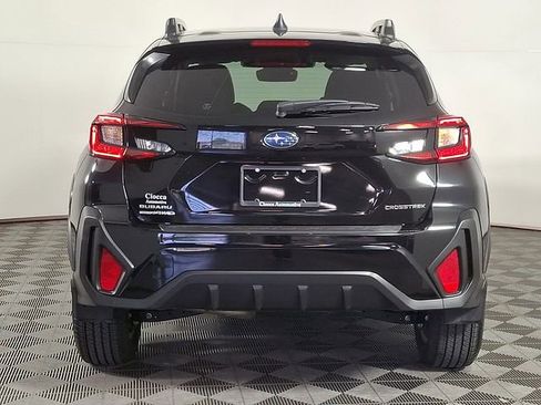 Used 2024 Subaru Crosstrek 2.0i Premium AWD/4WD image 8
