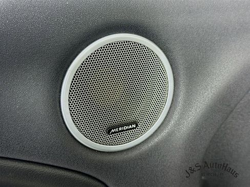 Used 2018 Land Rover Range Rover Evoque SE Dynamic image 24