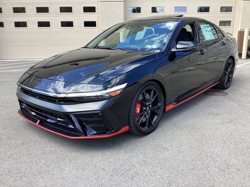 New 2026 Hyundai Elantra N FWD image 4