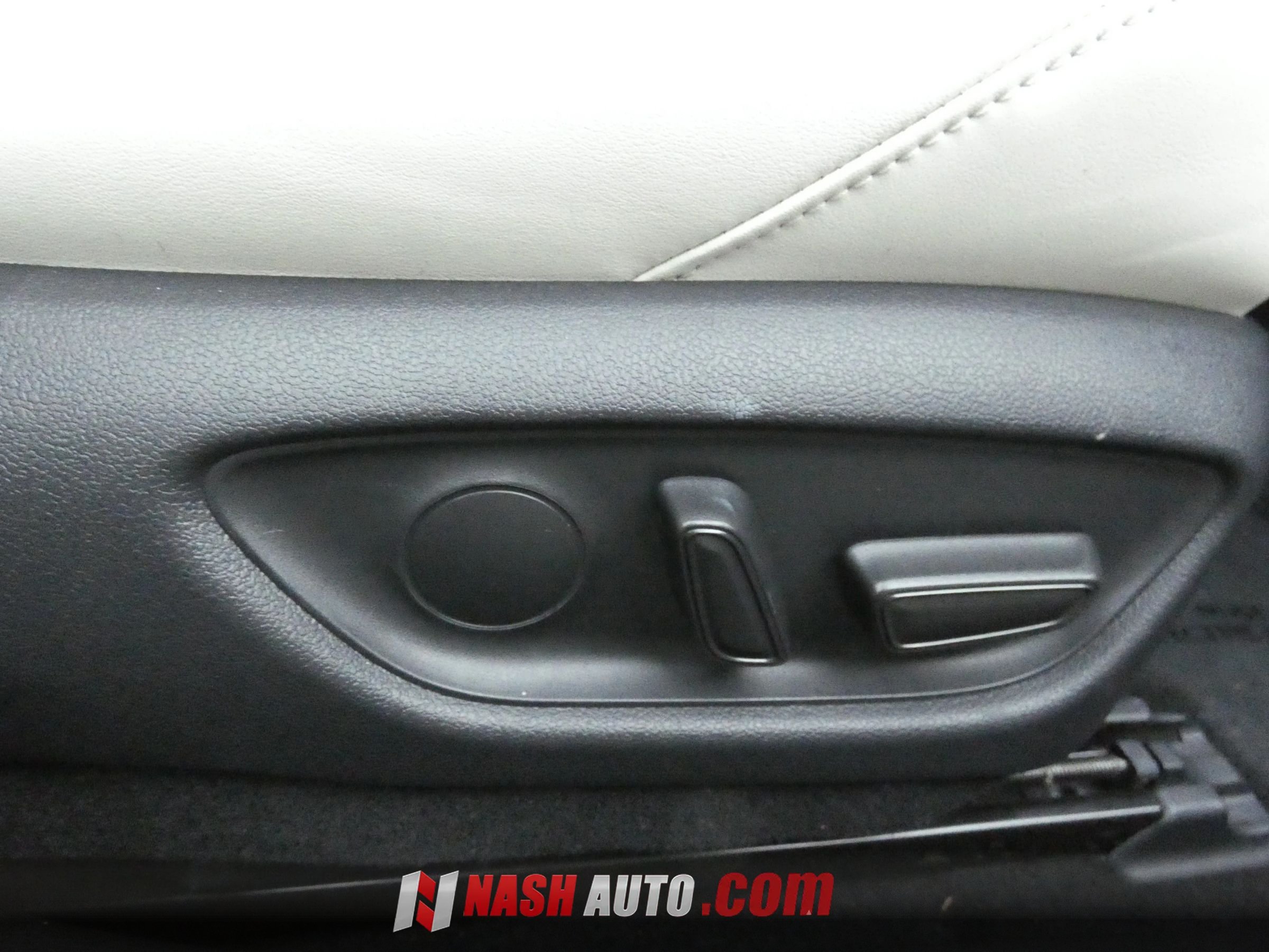 Used 2021 Toyota Mirai RWD image 28