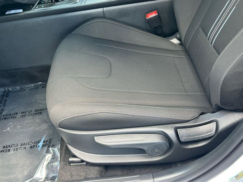 New 2026 Hyundai Elantra Sport FWD image 29