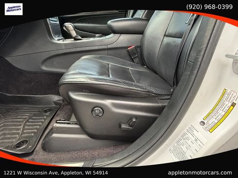 Used 2018 Jeep Grand Cherokee Overland AWD/4WD image 24