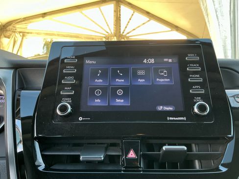 Used 2023 Toyota Camry LE image 28