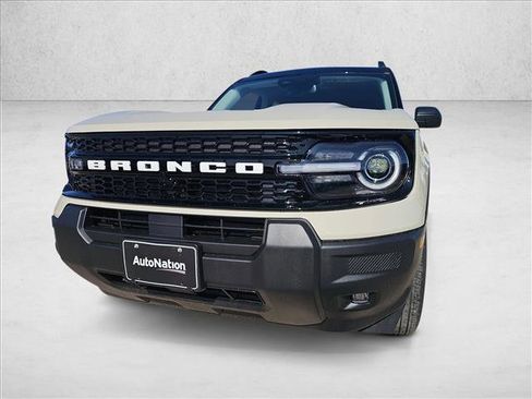 New 2025 Ford Bronco Sport Outer Banks image 9