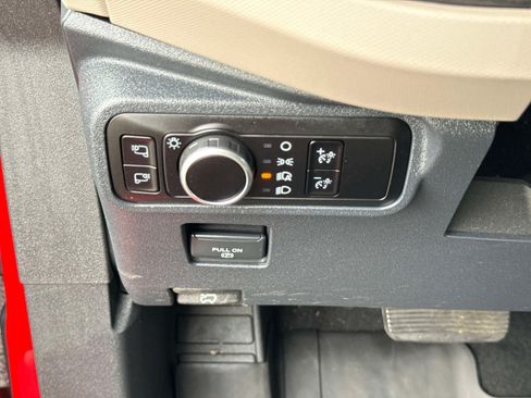 Used 2023 Ford Bronco Wildtrak AWD/4WD image 30