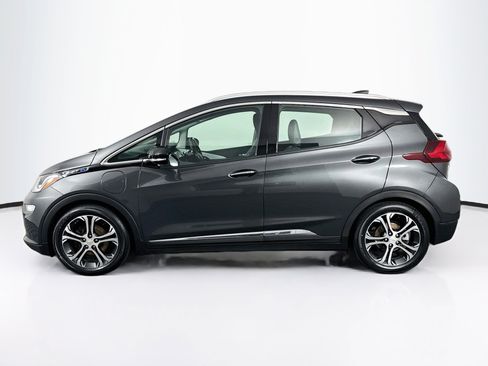 Used 2019 Chevrolet Bolt Premier w/ Infotainment Package FWD image 11