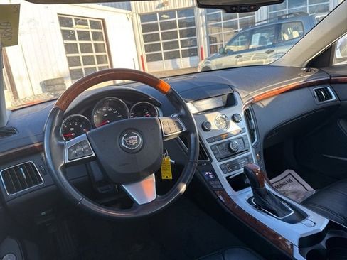 Used 2011 Cadillac CTS Luxury image 12