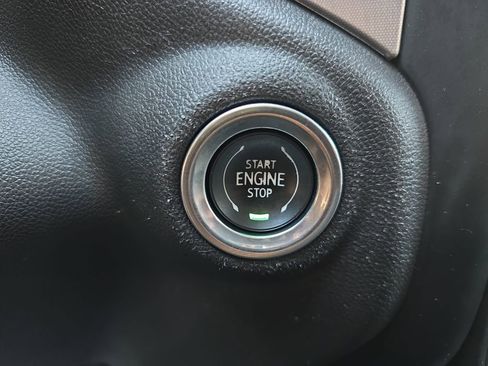 Used 2021 GMC Sierra 1500 SLE w/ X31 Off-Road Package AWD/4WD image 21