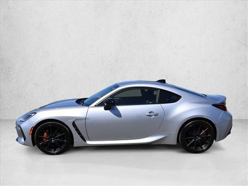 Used 2025 Subaru BRZ tS RWD image 9