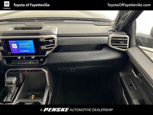 Used 2025 Toyota Tundra SR5 w/ SR5 Premium Package AWD/4WD image 17