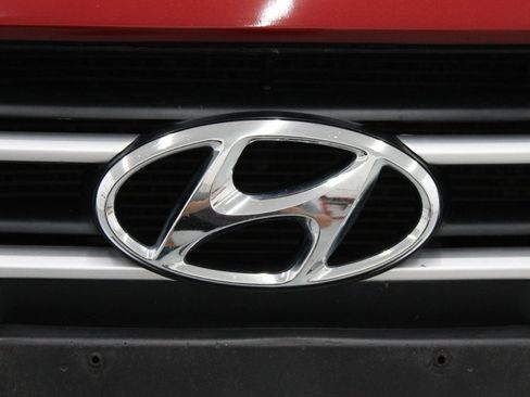 Used 2017 Hyundai Elantra SE FWD image 26