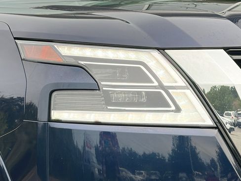 Certified 2023 Nissan Armada SL image 4