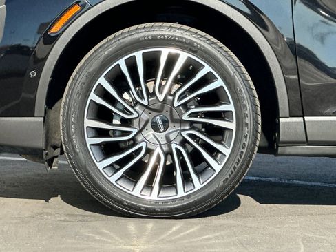 Used 2022 Lincoln Corsair Reserve w/ Equipment Group 201A image 26