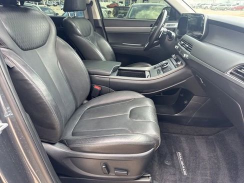 Used 2022 Hyundai Palisade SEL w/ Premium Package FWD image 28