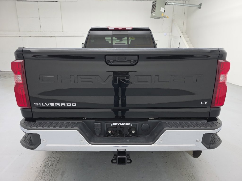 Used 2025 Chevrolet Silverado 3500 LT w/ Safety Package AWD/4WD image 11