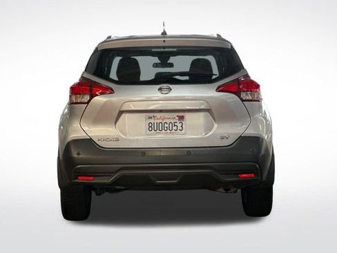 Used 2020 Nissan Kicks SV image 6
