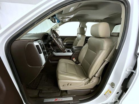 Used 2015 Chevrolet Silverado 1500 LTZ Z71 w/ LTZ Plus Package image 10