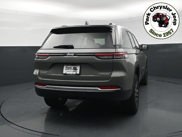New 2027 Jeep Grand Cherokee Limited AWD/4WD image 5