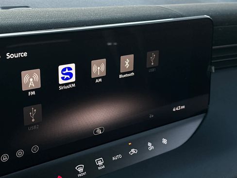 New 2026 Nissan Leaf image 19