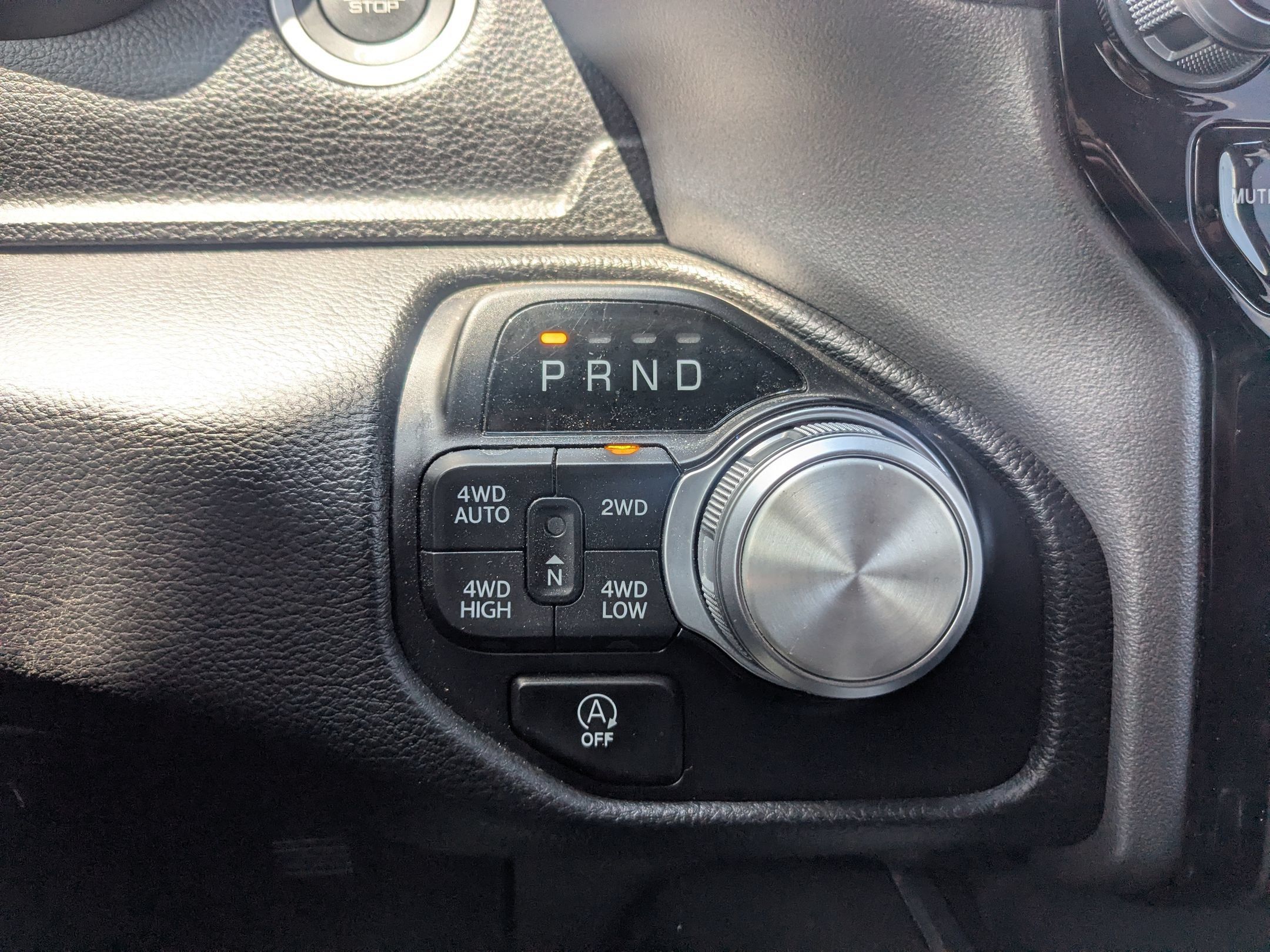 Used 2023 RAM 1500 Laramie AWD/4WD image 18