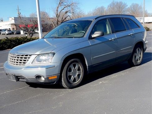 Used 2004 Chrysler Pacifica AWD w/ Smokers Group image 2
