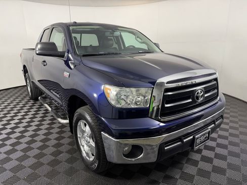 Used 2010 Toyota Tundra SR5 AWD/4WD image 3