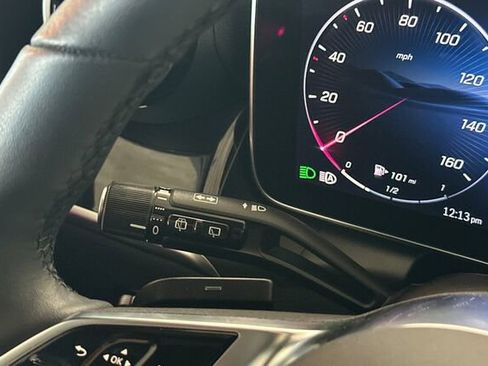 Certified 2025 Mercedes-Benz GLC 300 GLC 300 image 33