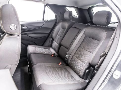 Used 2020 Chevrolet Equinox LT FWD image 30