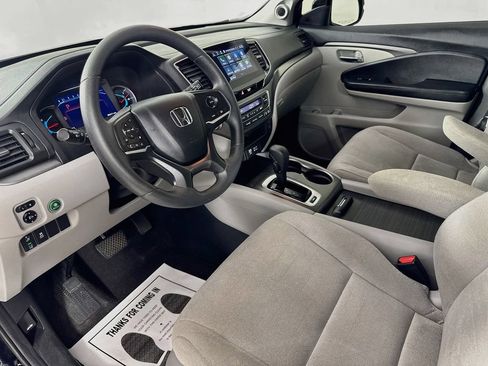 Used 2019 Honda Pilot EX image 10