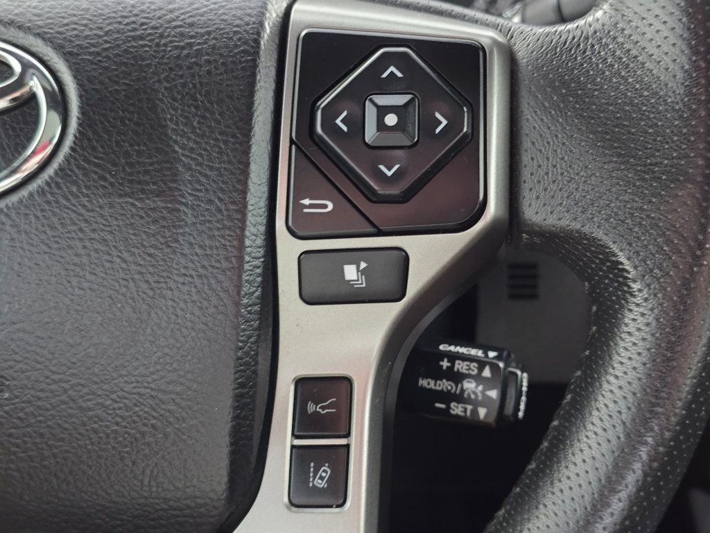Used 2021 Toyota Tacoma Limited AWD/4WD image 46