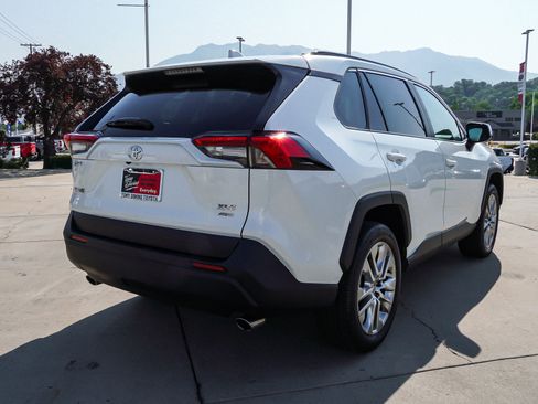 Certified 2025 Toyota RAV4 XLE Premium AWD/4WD image 8