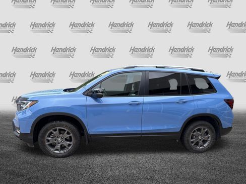 Used 2024 Honda Passport TrailSport image 7