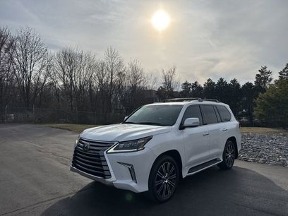 Used 2021 Lexus LX 570 4WD w/ Luxury Package