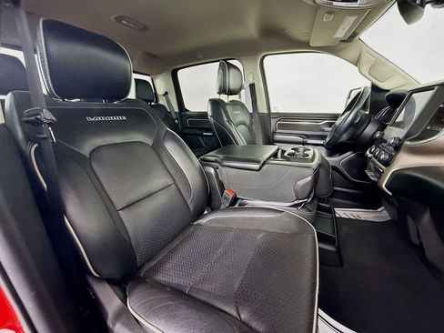 Used 2022 RAM 1500 Laramie AWD/4WD image 28